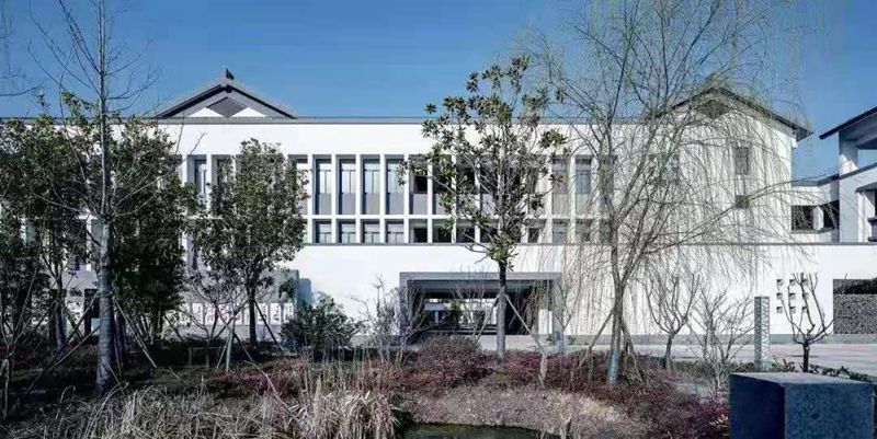 學校該有的樣子,打卡輕鋼網紅基地,“新中式”學校建筑(圖15) 睿婕輕鋼別墅