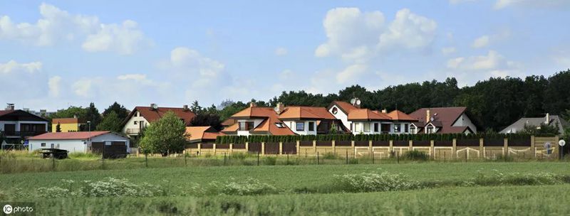 輕鋼別墅是活動板房?對比之后就知道有多慘烈!(圖15) 睿婕輕鋼別墅