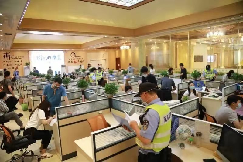 輕鋼套路公司被抓,建輕鋼別墅必須要認準正規廠家(圖2) 睿婕輕鋼別墅