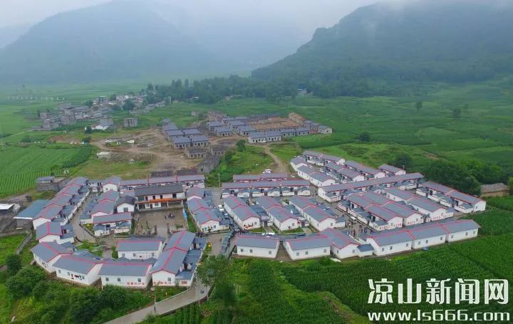 最新出臺縣城綠色低碳建設,你了解過嗎?(圖1) 睿婕輕鋼別墅