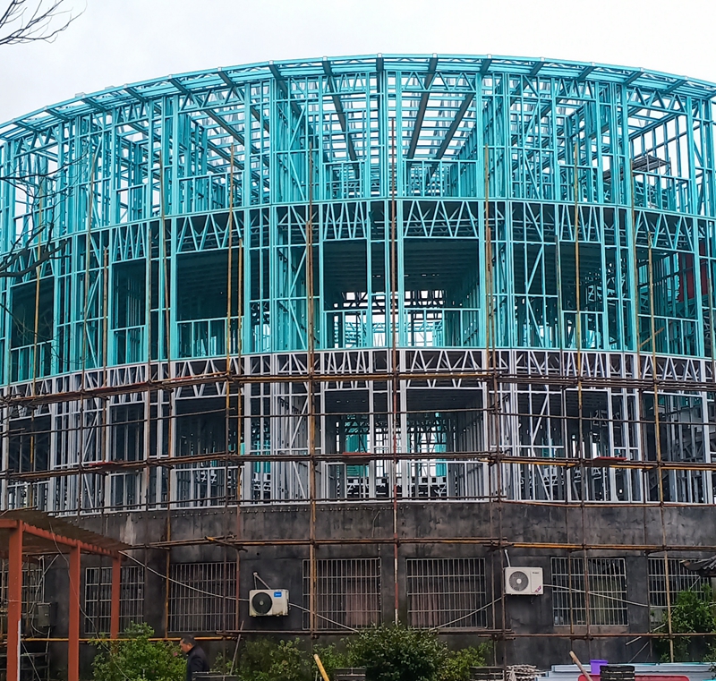 輕鋼別墅有哪些性能優(yōu)勢(shì)?(圖2) 輕鋼別墅有哪些性能優(yōu)勢(shì)?(圖2)