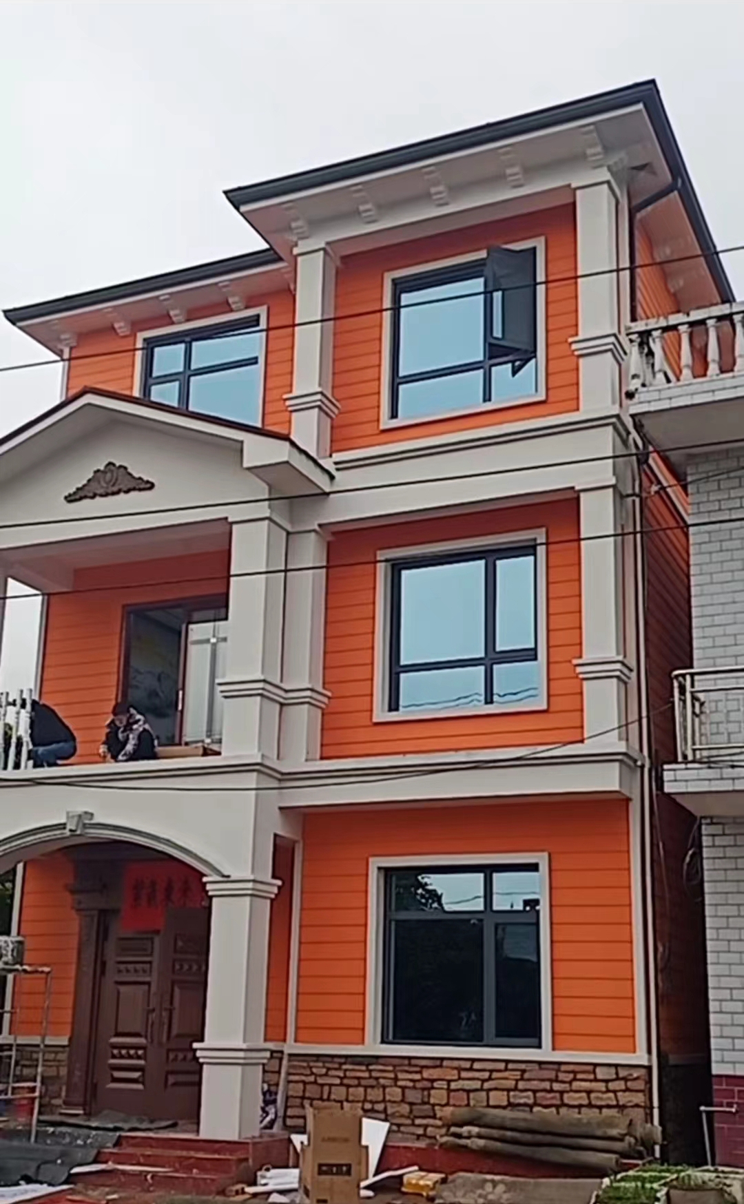 輕鋼房屋是否適用于私人度假屋或度假別墅建設？(圖2)