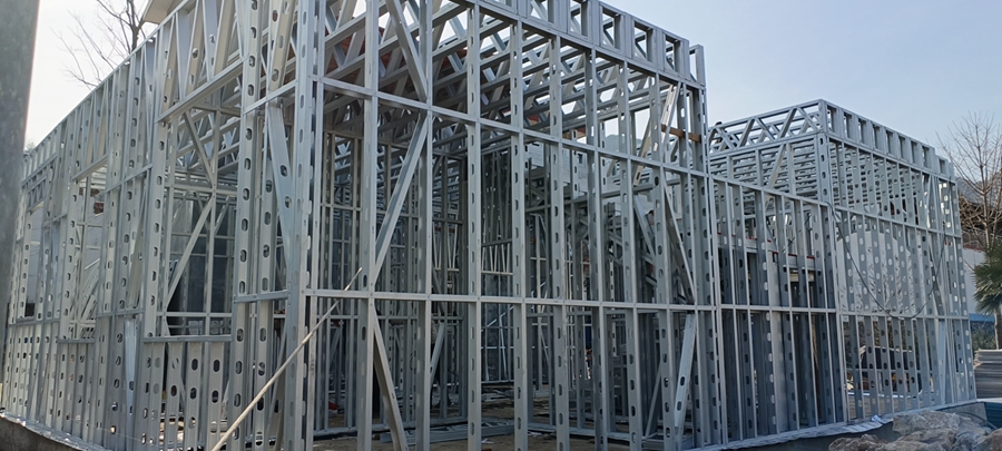 輕鋼房屋的采暖和供暖系統如何選擇和安裝?(圖2) 輕鋼房屋的采暖和供暖系統如何選擇和安裝?(圖2)