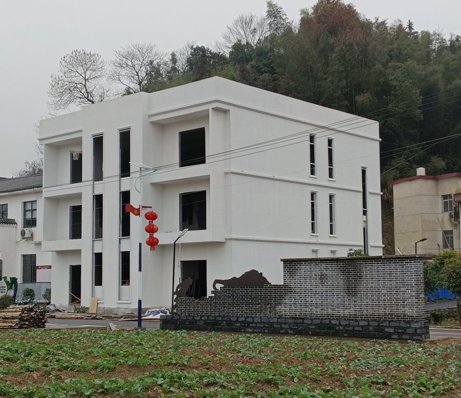 輕鋼別墅的窗戶用什么規格的好?(圖2) 輕鋼別墅的窗戶用什么規格的好?(圖2)